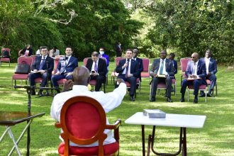 Uganda's President Museveni Meets Azerbaijani Delegation