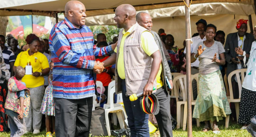 Minister Chris Baryomunsi commends NRM's Godfrey Kiwanda On Kisoboka Agriculture Exhibition