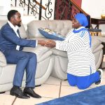 ONC Boss Hajjat Namyalo Pays Courtesy Visit To Kyabazinga, Re-affirms NRM’s Commitment To Alleviate Poverty In Busoga