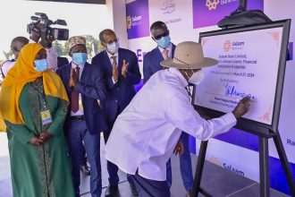President Museveni Launches Salaam Bank, Applauds Hajjat Namyalo And Her Team For Mobilizing Bazzukulu