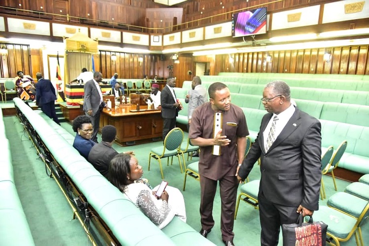 Parliamentarians Endorse Quota System For Student Loan Scheme