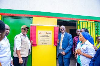 KCCA: Vendors Celebrate New Sanitation Facility At Bukoto Market