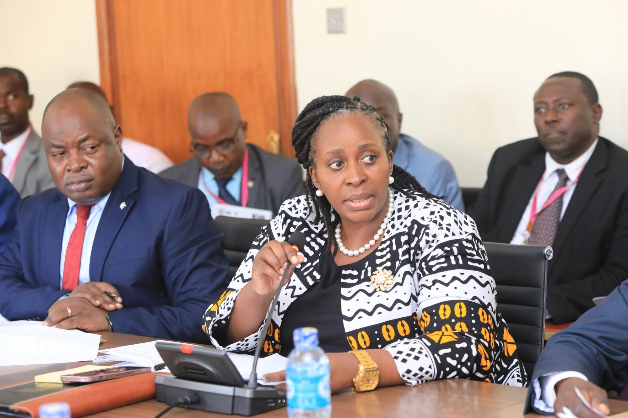 Legislators Query Funding For Compensation Of War Claimants