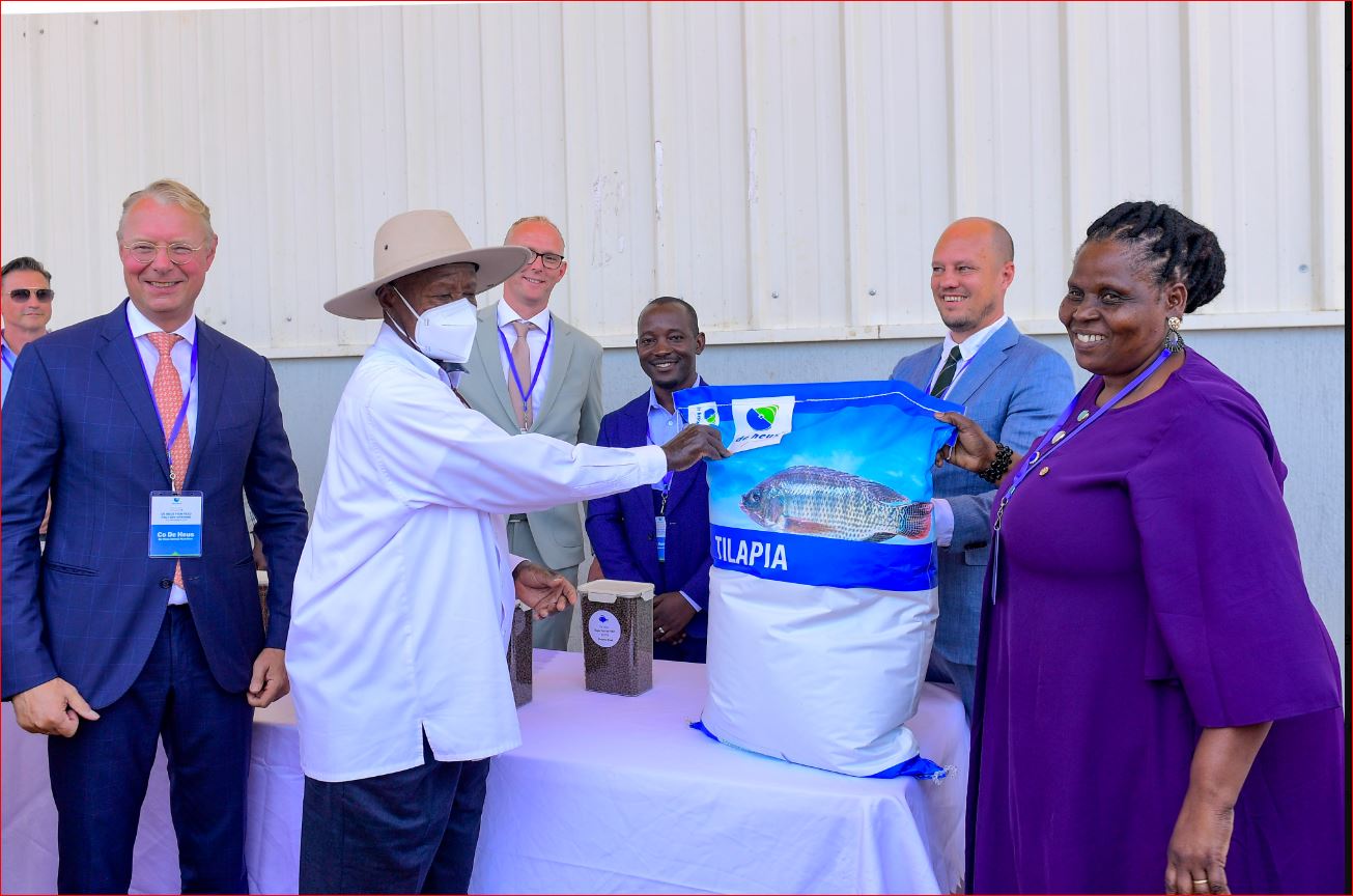 President Museveni Commissions Uganda’s First Fish Feed Factory, Calls For Shift From Rice To Fish Farming